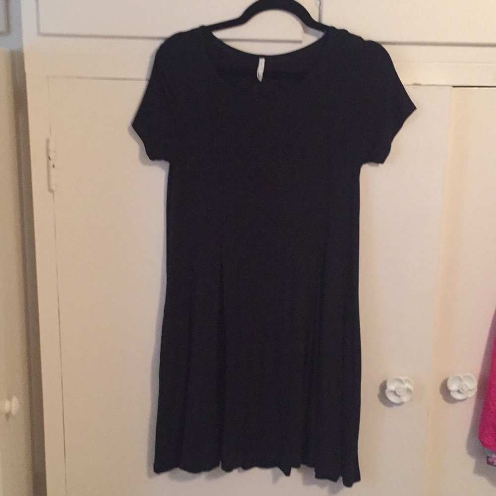 CASUAL BLACK DRESS